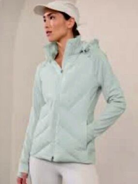 Athleta Light Mint Green Puffer Jacket